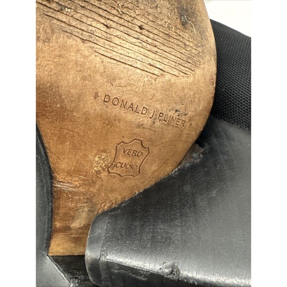 Donald J Pliner Riley Peep Toe Bootie Size 8M Black - Picture 9 of 10